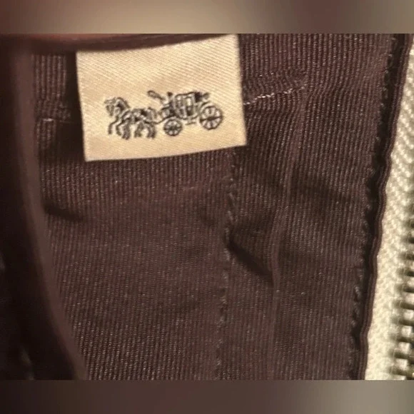 Coach Large Wristlet 19 purse - Picture 6 of 6